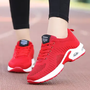 الأحمر النساء الأحذية شبكة تنفس أحذية رياضية للنساء منصة أحذية المشي الضوء حذاء تنس السيدات التدريب الرياضي الأحذية